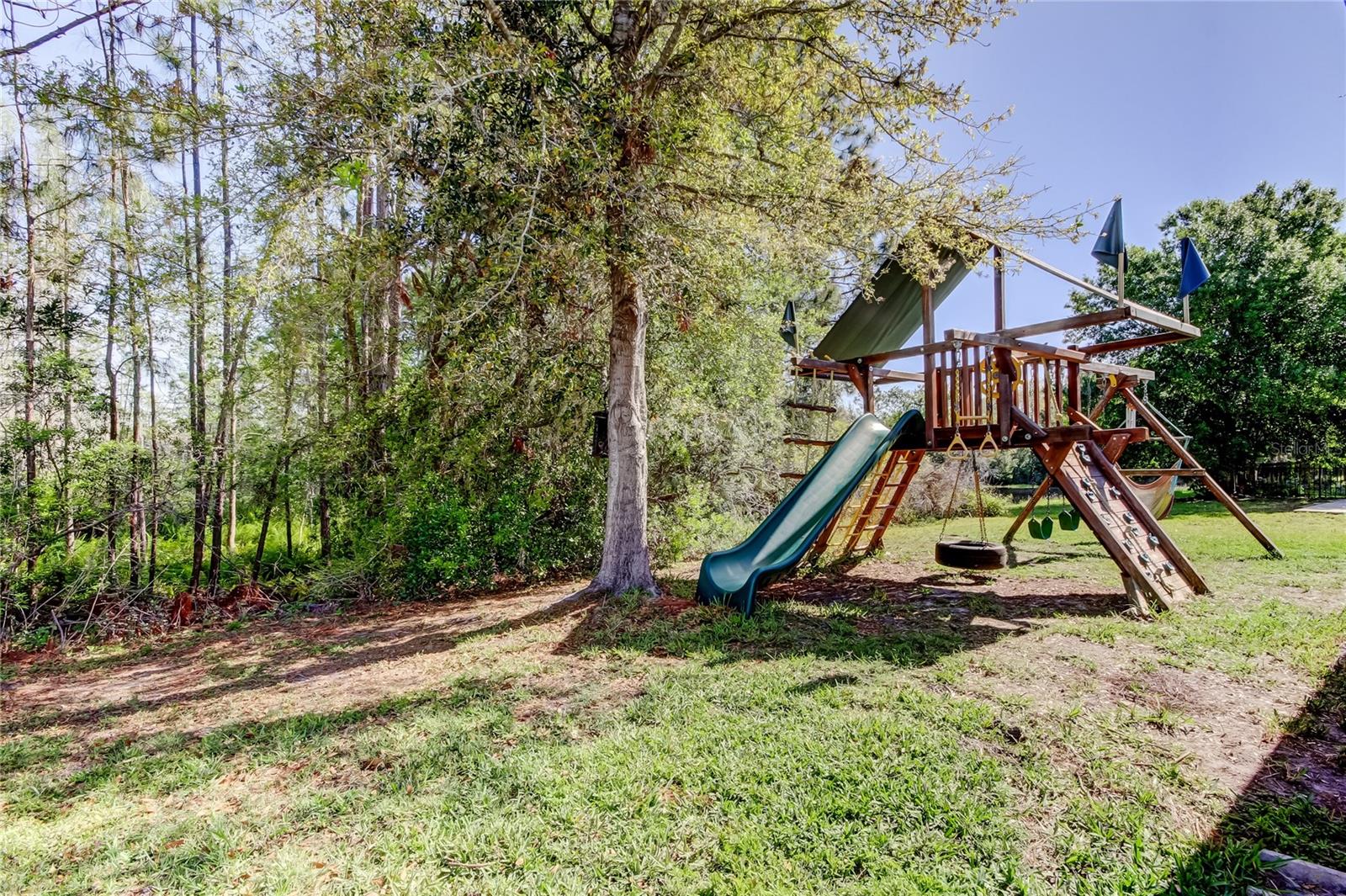 4250 WARWICK HILLS DR, WESLEY CHAPEL, FL, 33543