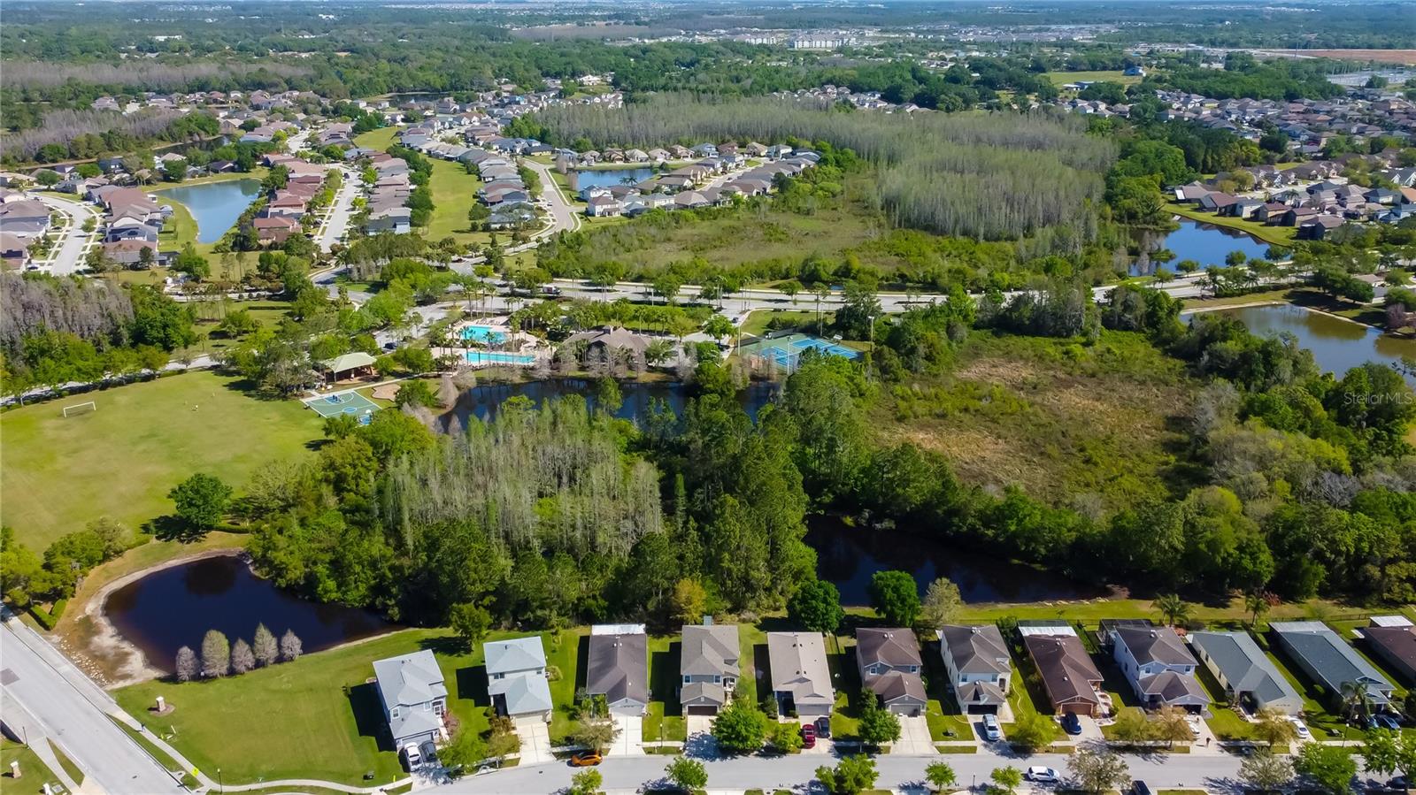 4250 WARWICK HILLS DR, WESLEY CHAPEL, FL, 33543
