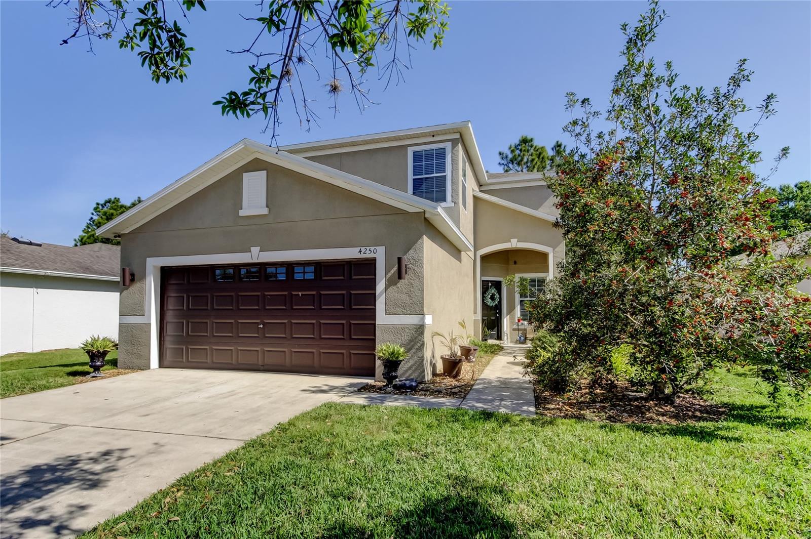 4250 WARWICK HILLS DR, WESLEY CHAPEL, FL, 33543