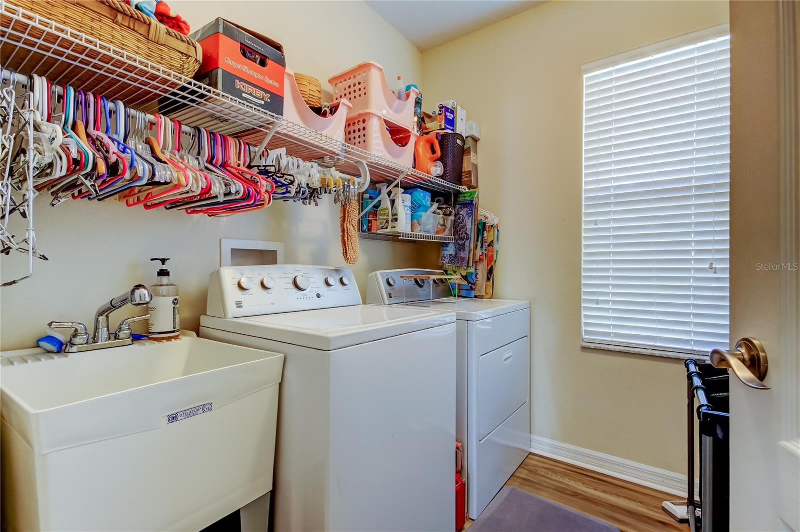 4250 WARWICK HILLS DR, WESLEY CHAPEL, FL, 33543