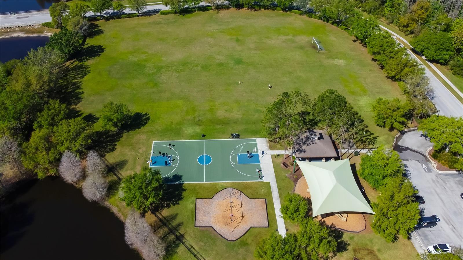 4250 WARWICK HILLS DR, WESLEY CHAPEL, FL, 33543