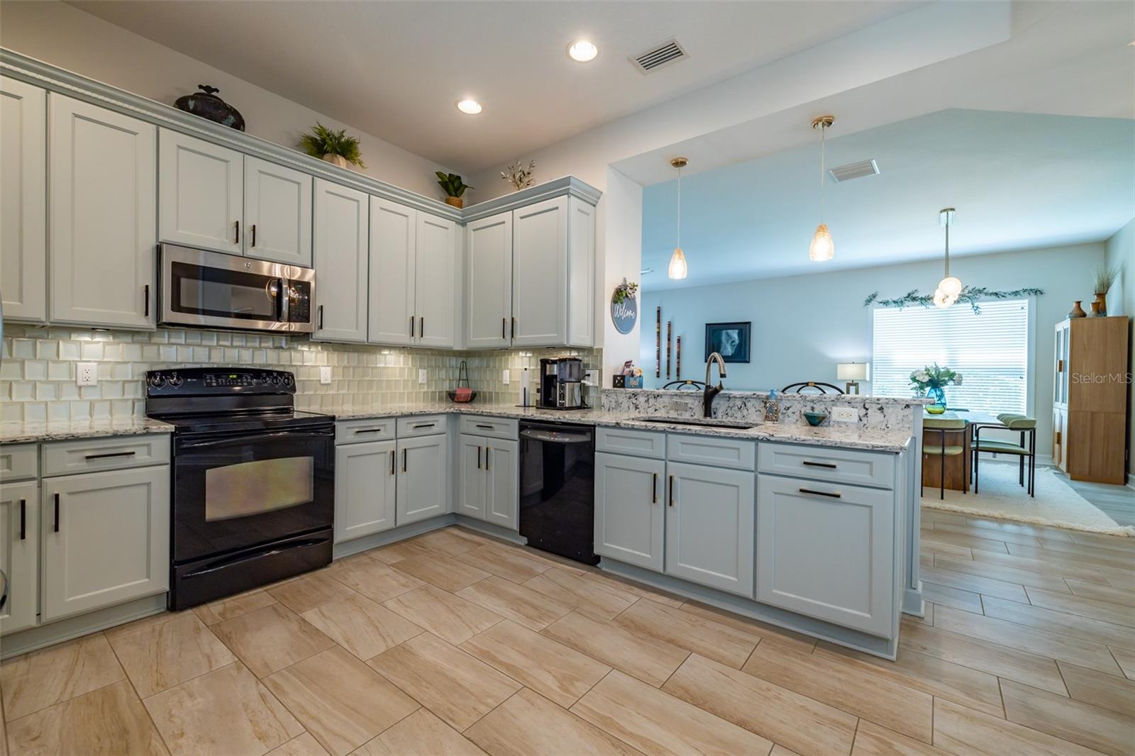 15818 COBBLE MILL DR, WIMAUMA, FL, 33598