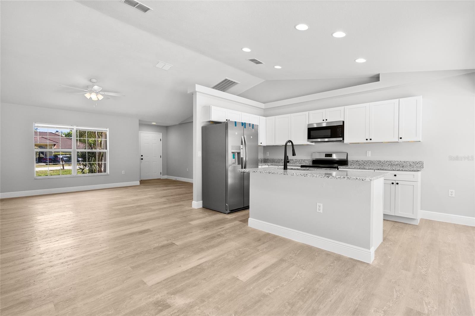 51 PINE TRACE LOOP, OCALA, FL, 34472