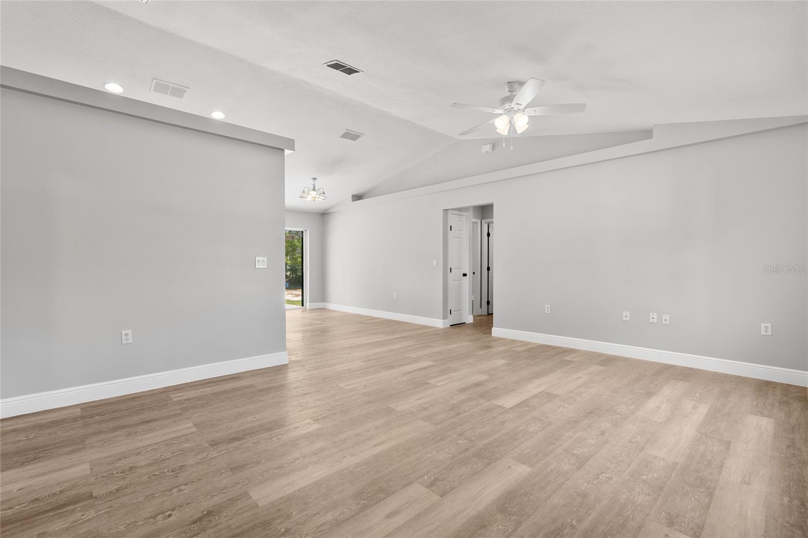 51 PINE TRACE LOOP, OCALA, FL, 34472