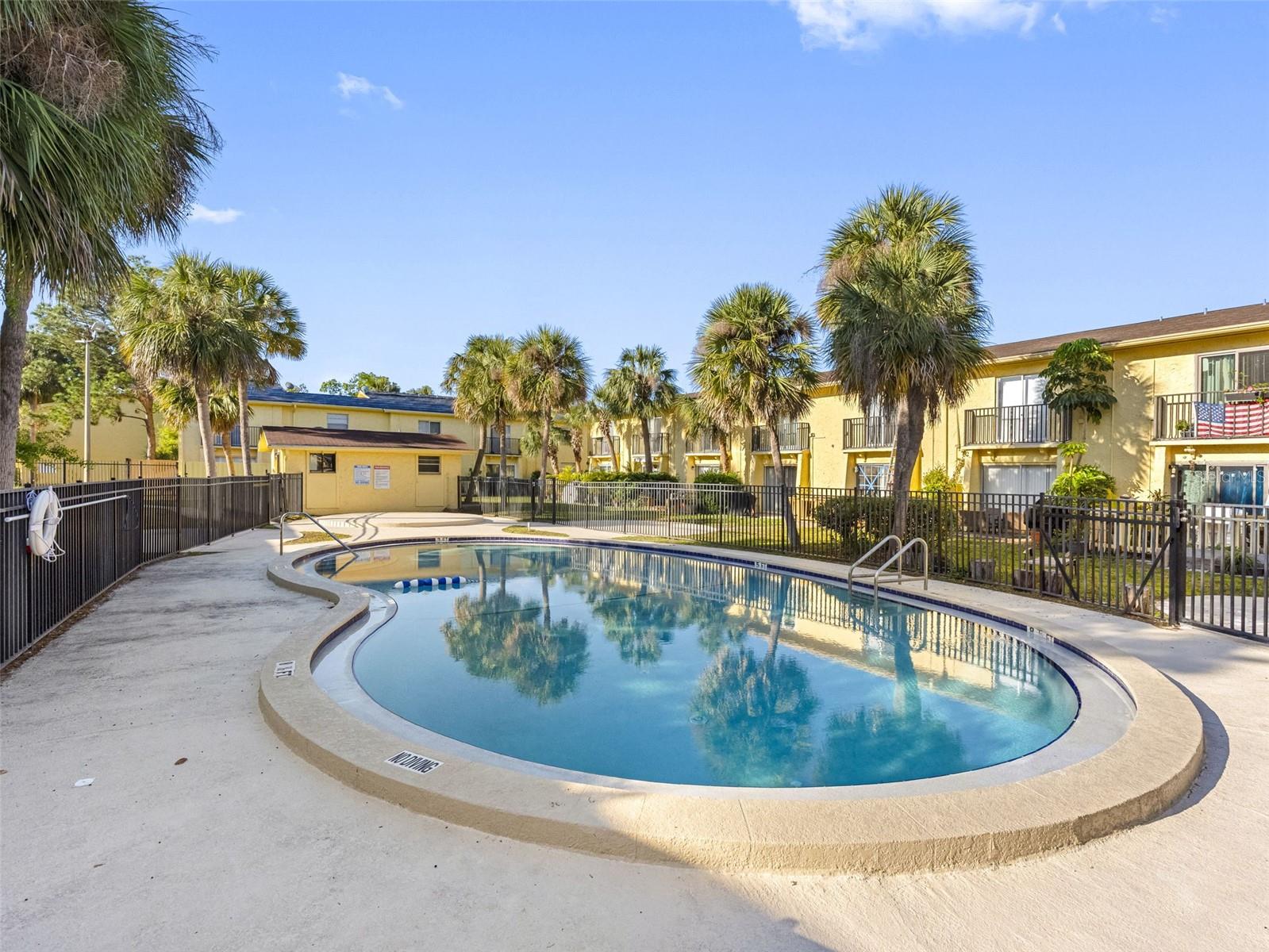 7608 DOLONITA DR #7608, TAMPA, FL, 33615