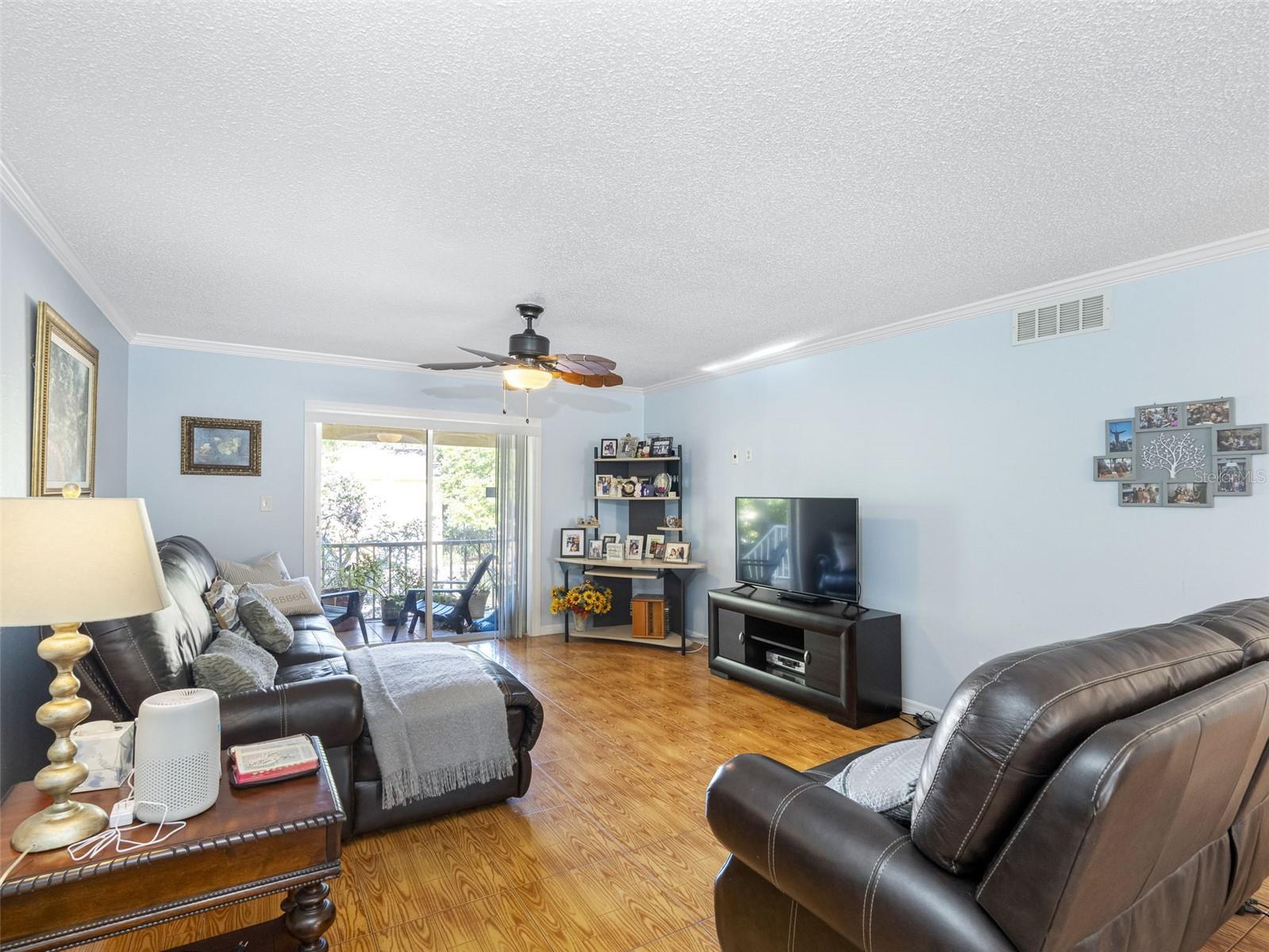 7608 DOLONITA DR #7608, TAMPA, FL, 33615