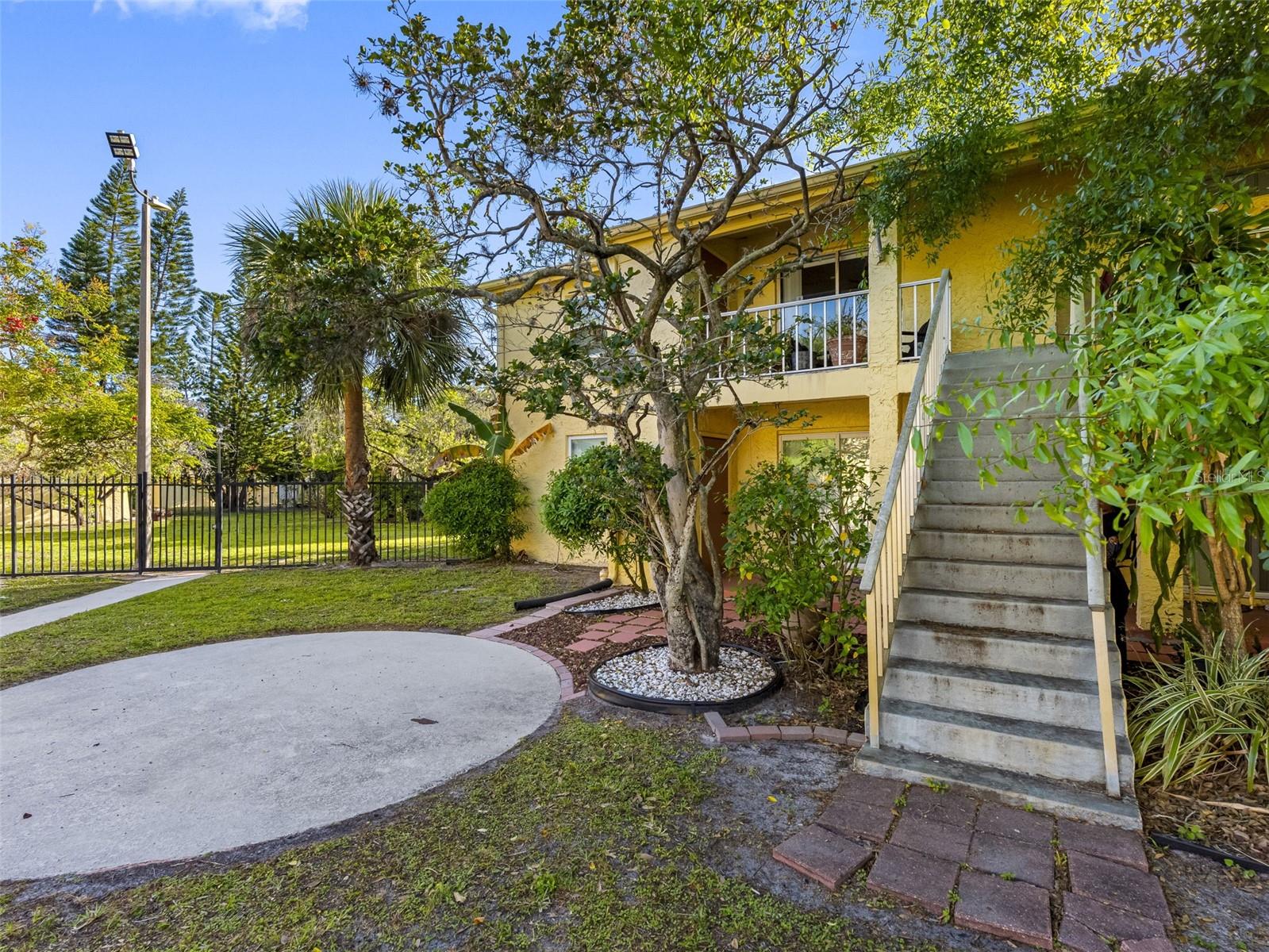 7608 DOLONITA DR #7608, TAMPA, FL, 33615