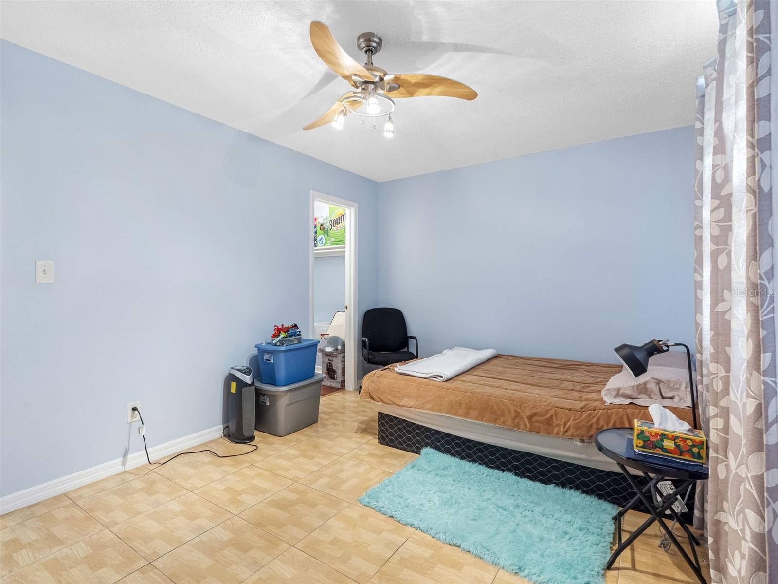 7608 DOLONITA DR #7608, TAMPA, FL, 33615