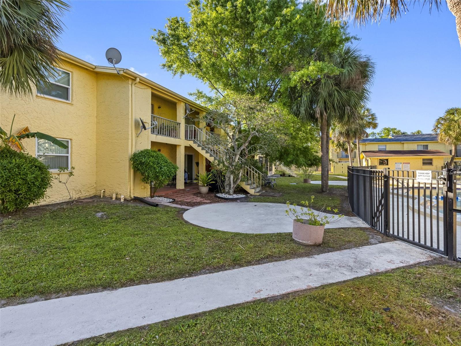 7608 DOLONITA DR #7608, TAMPA, FL, 33615