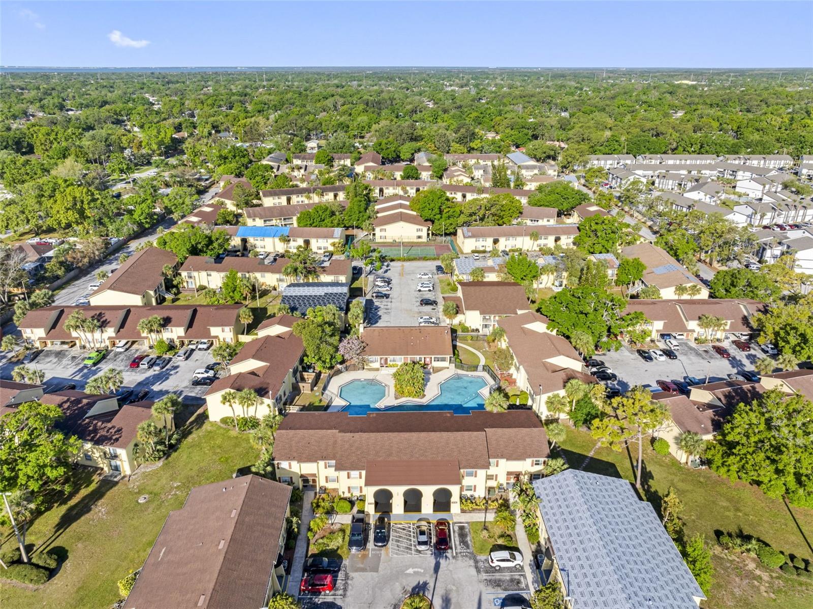 7608 DOLONITA DR #7608, TAMPA, FL, 33615