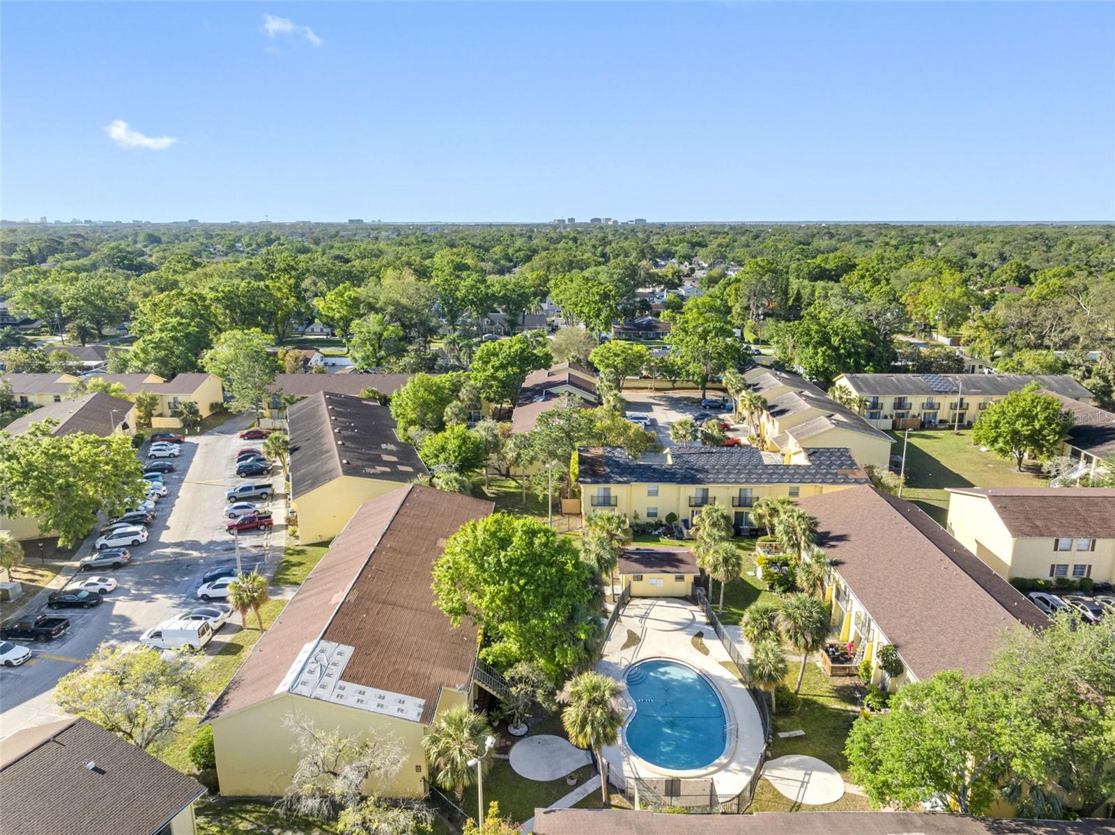 7608 DOLONITA DR #7608, TAMPA, FL, 33615