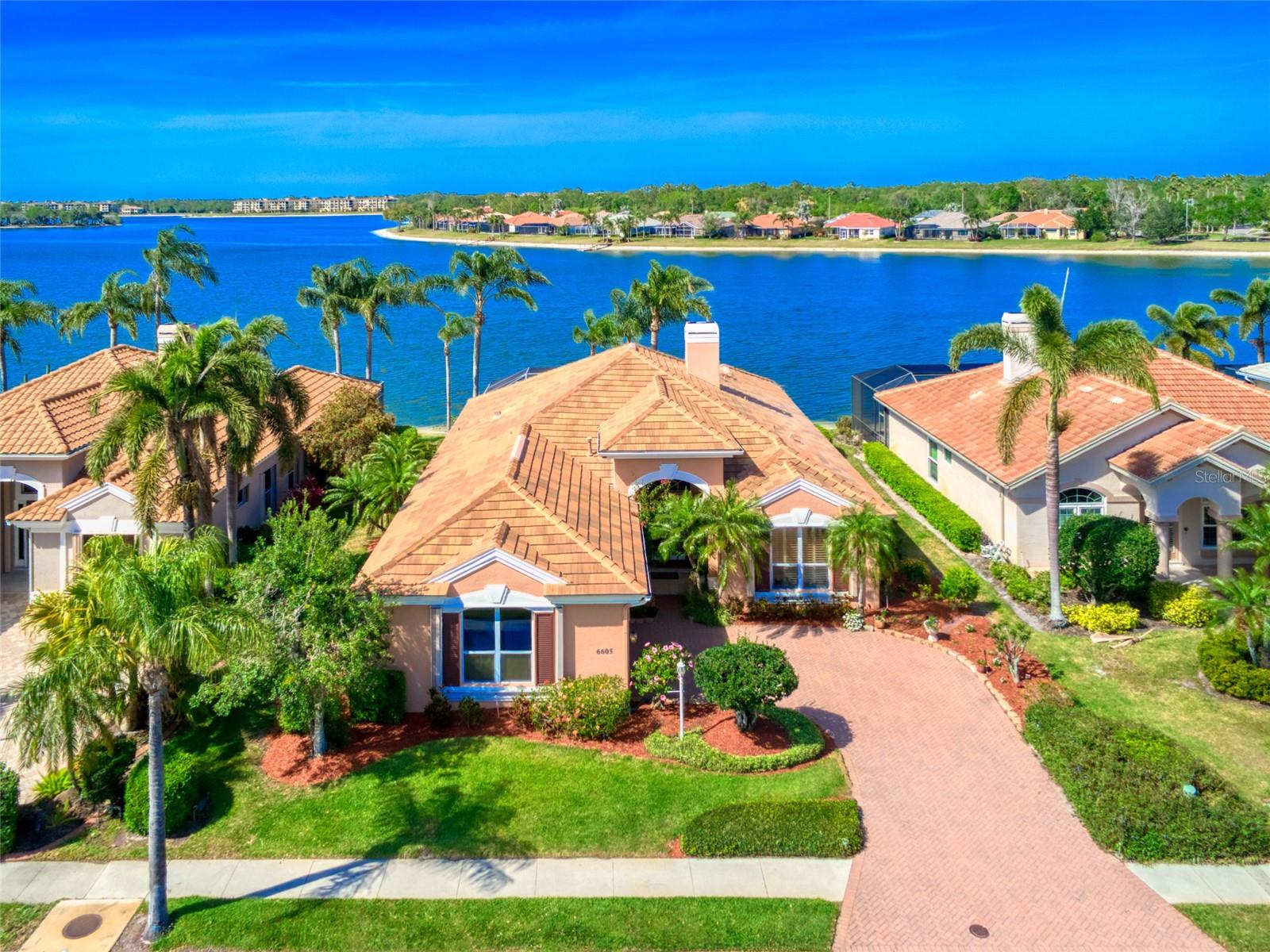 6605 WATERS EDGE WAY, LAKEWOOD RANCH, FL, 34202
