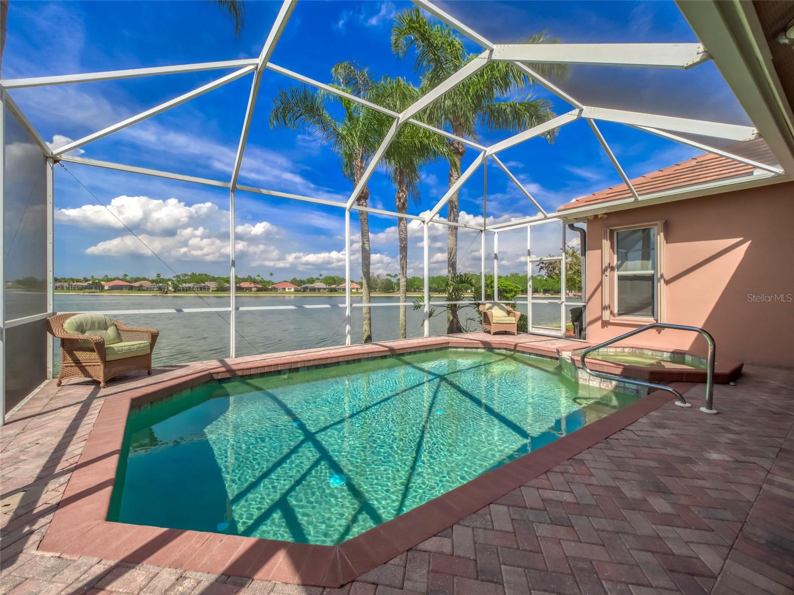 6605 WATERS EDGE WAY, LAKEWOOD RANCH, FL, 34202