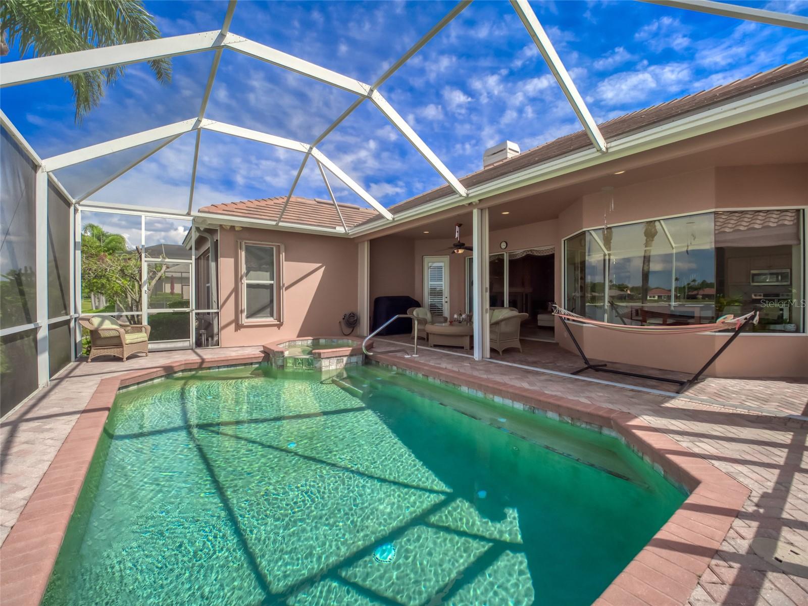 6605 WATERS EDGE WAY, LAKEWOOD RANCH, FL, 34202