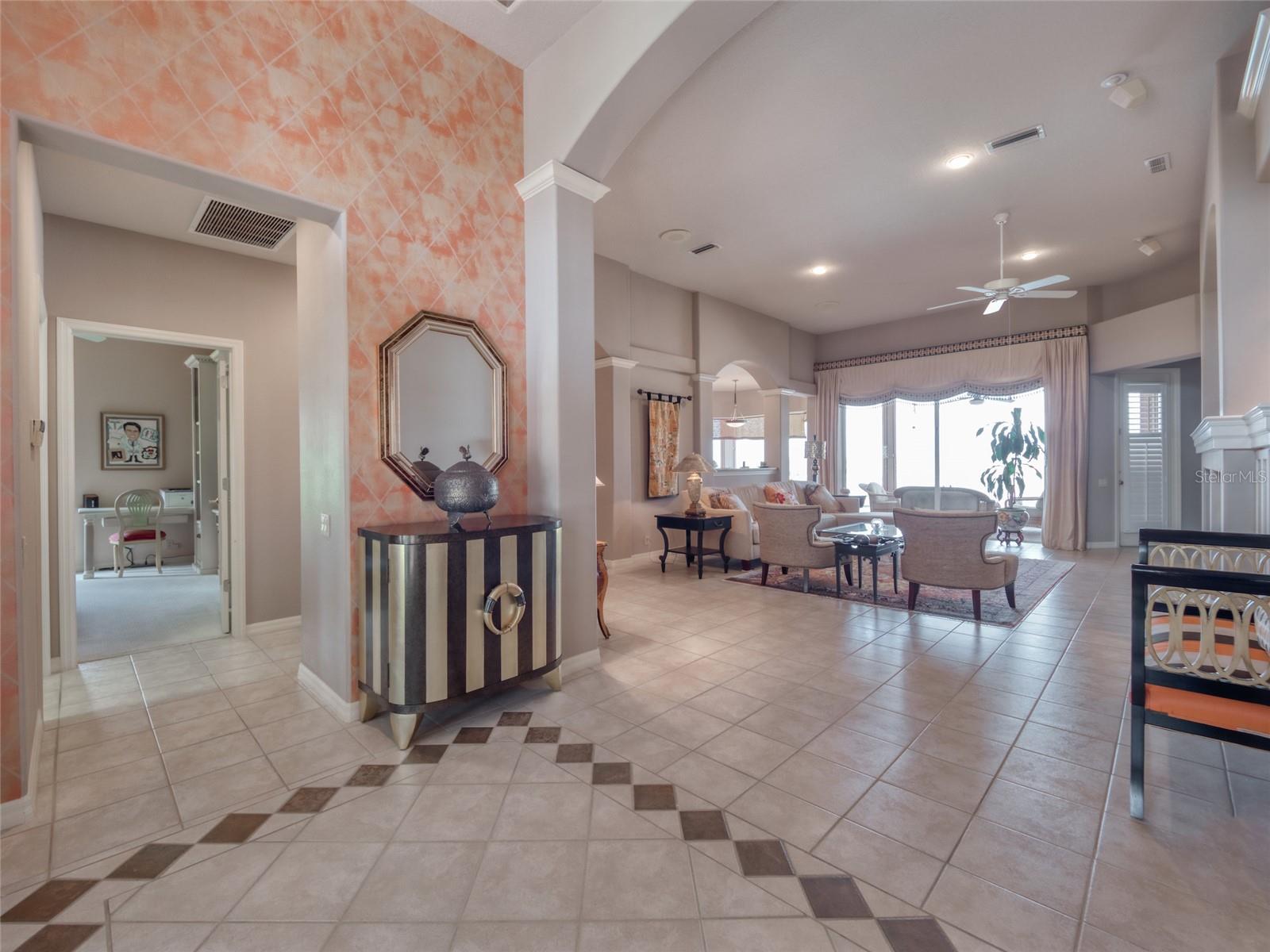 6605 WATERS EDGE WAY, LAKEWOOD RANCH, FL, 34202