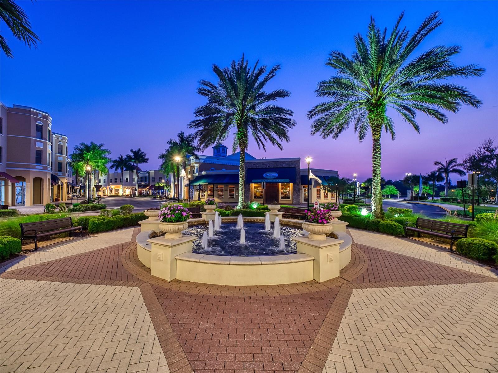 6605 WATERS EDGE WAY, LAKEWOOD RANCH, FL, 34202