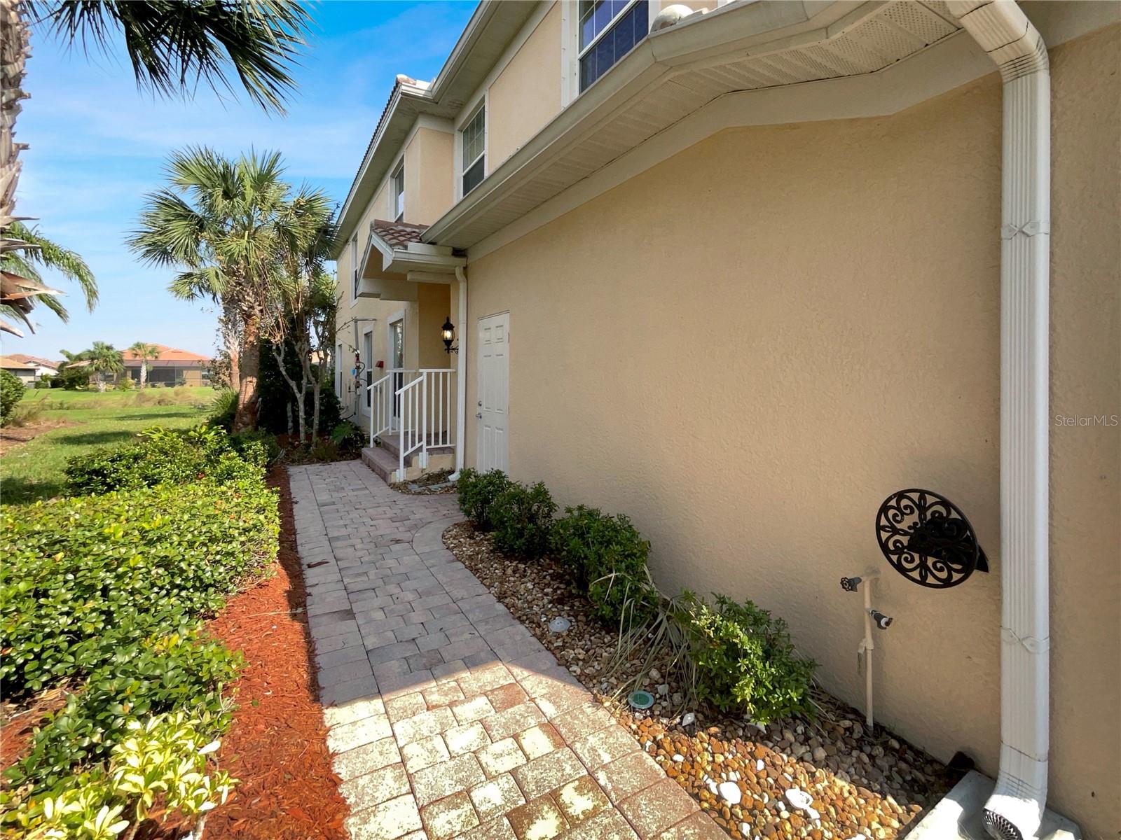 1181 BURGOS DR #406, SARASOTA, FL, 34238