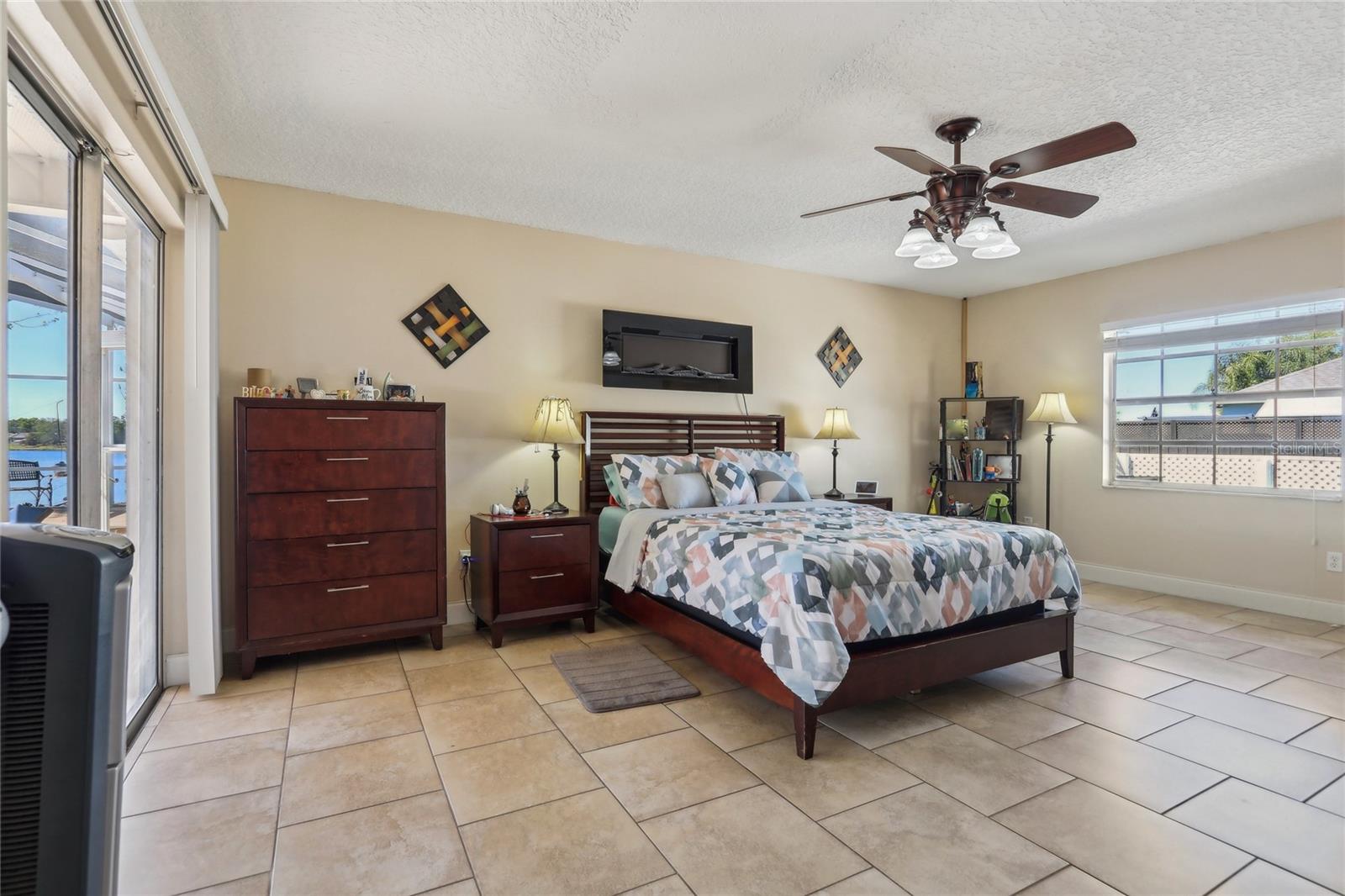 1896 CONCERT RD, DELTONA, FL, 32738