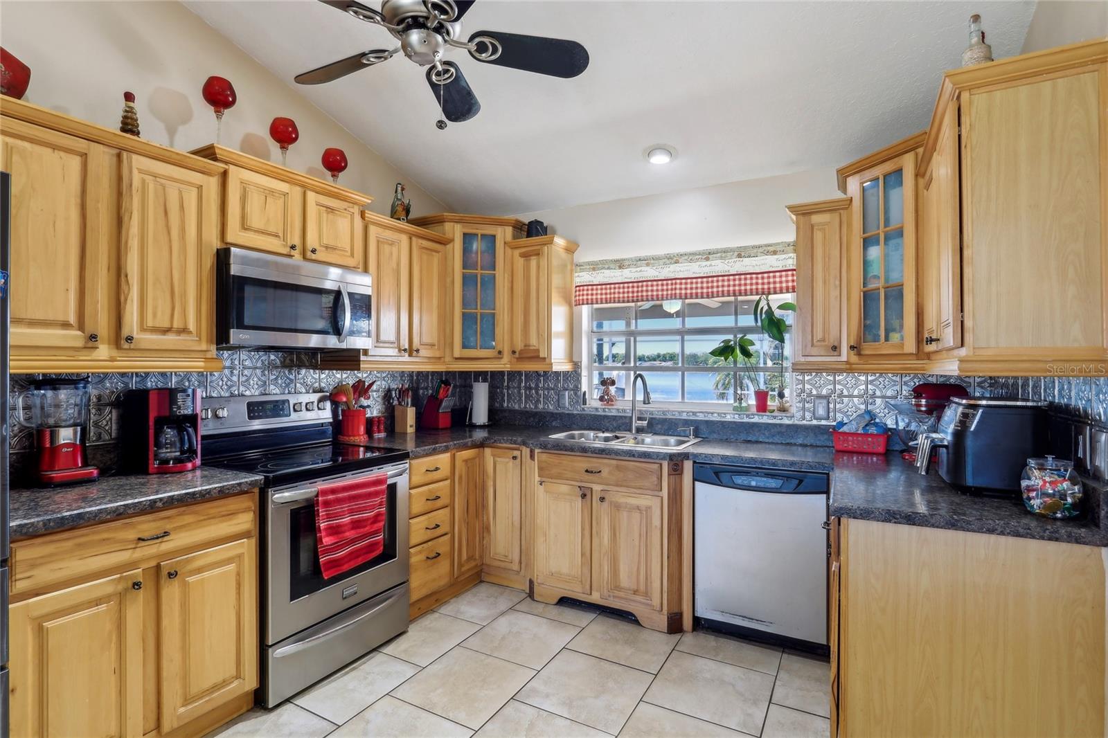 1896 CONCERT RD, DELTONA, FL, 32738