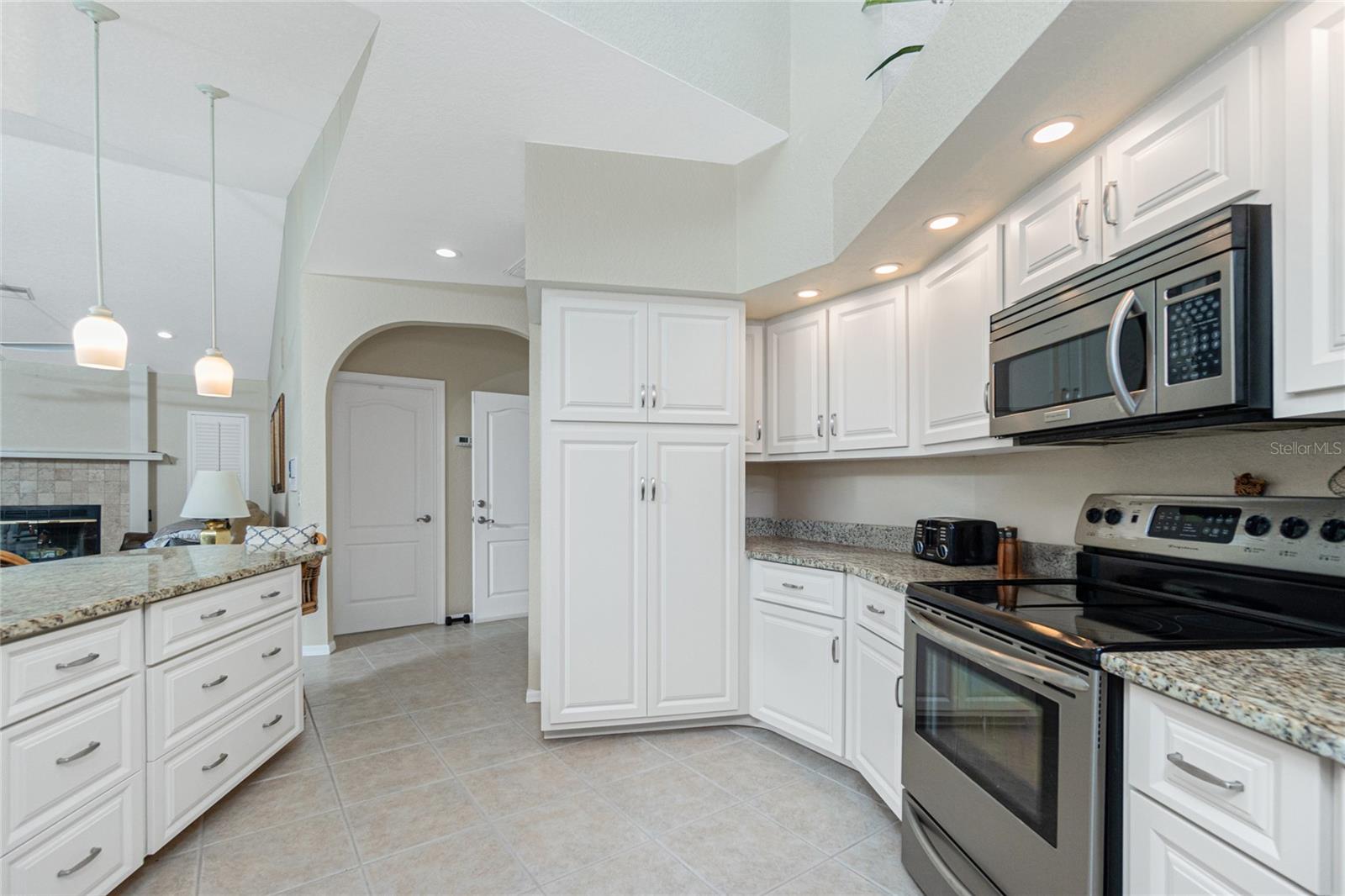 1311 PINE SISKIN DR, PUNTA GORDA, FL, 33950