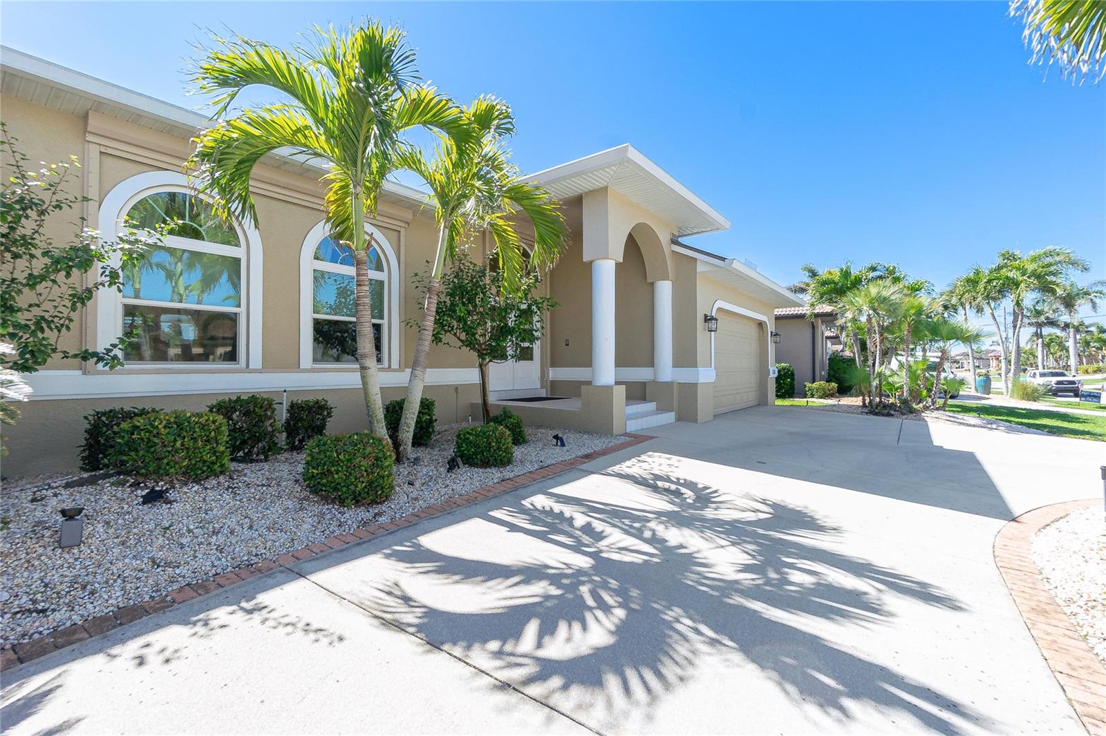 1311 PINE SISKIN DR, PUNTA GORDA, FL, 33950