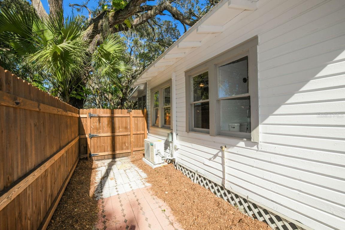 1230 35TH ST #1, SARASOTA, FL, 34234