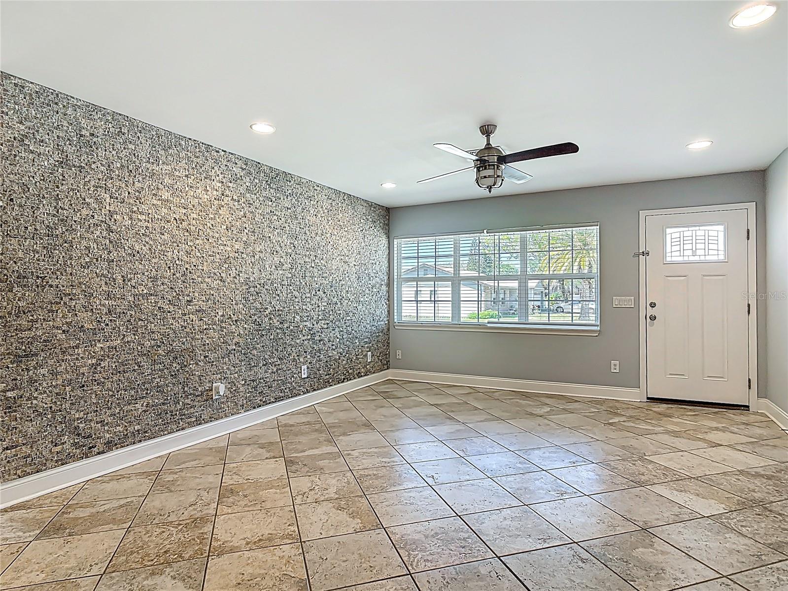 11125 FINCHLEY PL, ORLANDO, FL, 32837