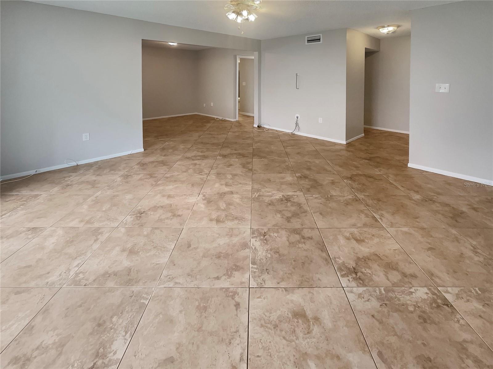 3425 41ST TER S #202, ST PETERSBURG, FL, 33711