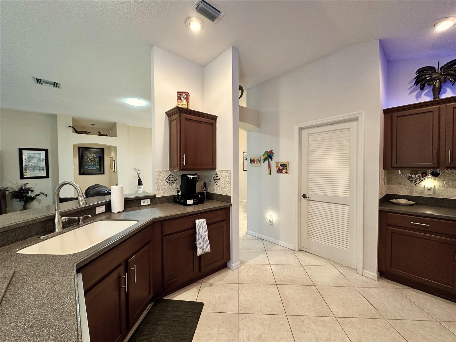 867 CASTLEBERRY CIR, THE VILLAGES, FL, 32162