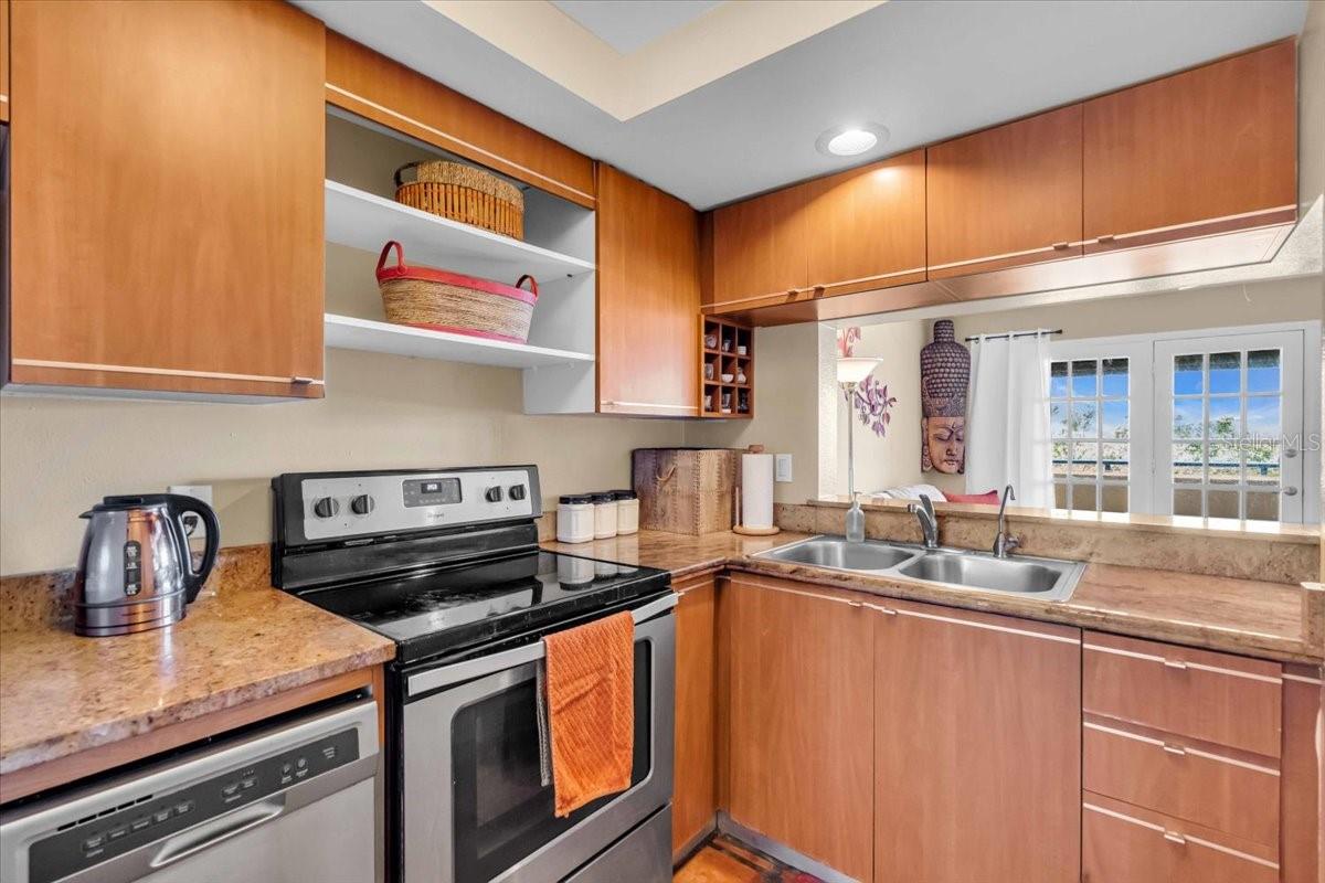 835 S OSPREY AVE #415, SARASOTA, FL, 34236