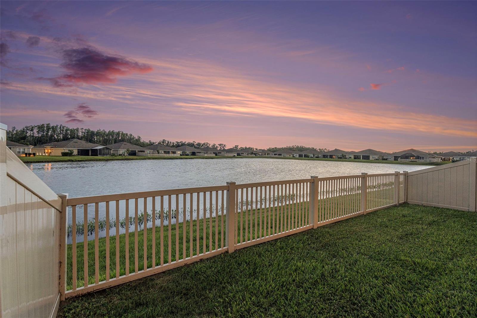 18184 TURNING LEAF CIR, LAND O LAKES, FL, 34638