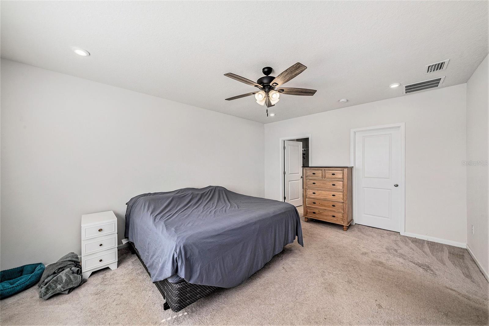 18184 TURNING LEAF CIR, LAND O LAKES, FL, 34638