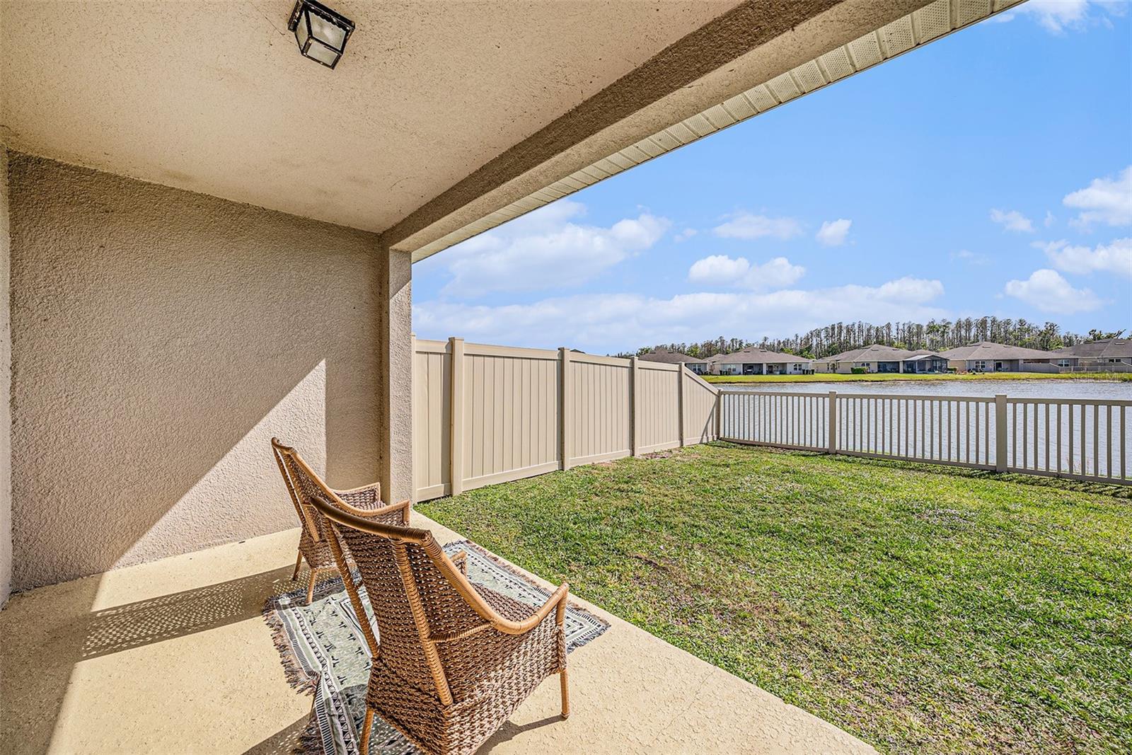 18184 TURNING LEAF CIR, LAND O LAKES, FL, 34638