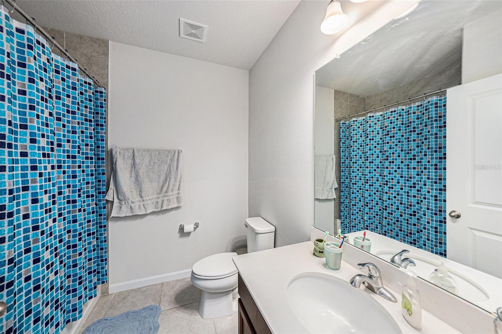 18184 TURNING LEAF CIR, LAND O LAKES, FL, 34638