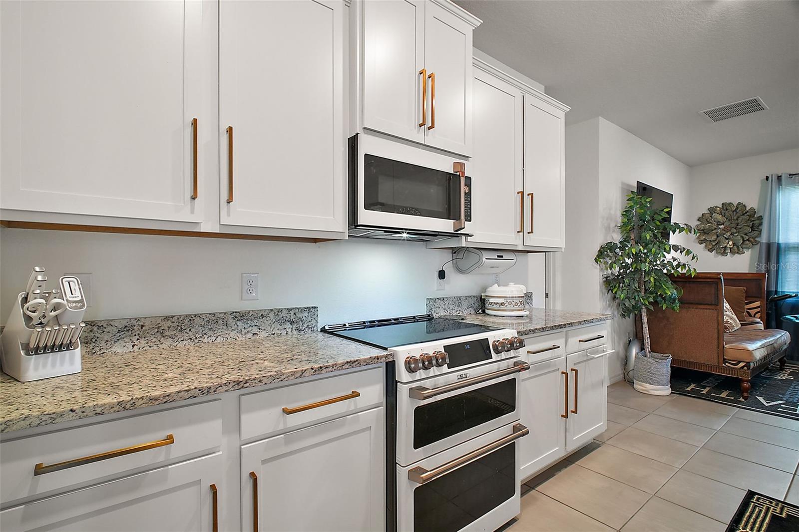 1380 SE 63RD COURT RD, OCALA, FL, 34472