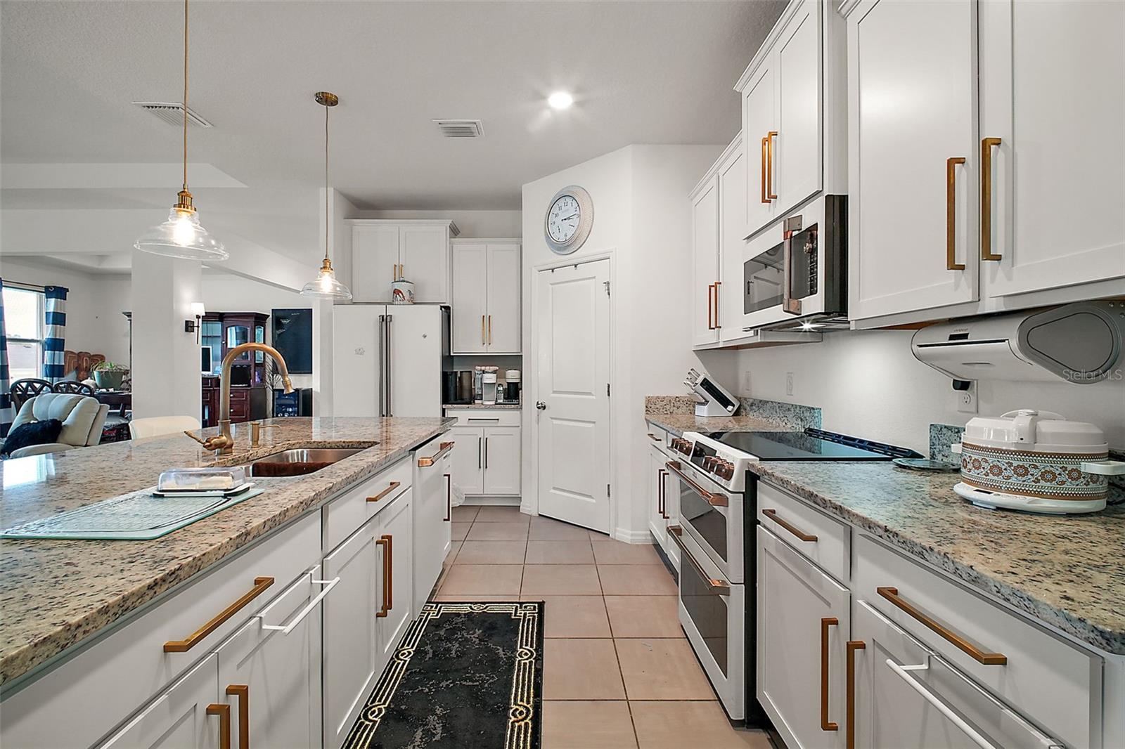 1380 SE 63RD COURT RD, OCALA, FL, 34472