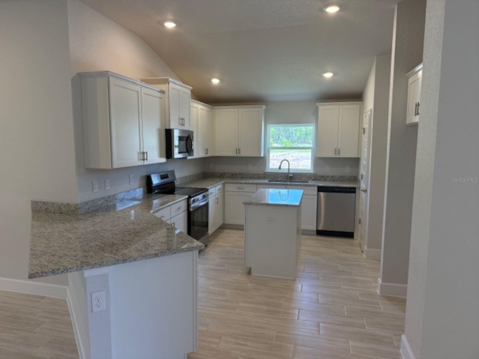 2166 NW 23RD LOOP, OCALA, FL, 34475