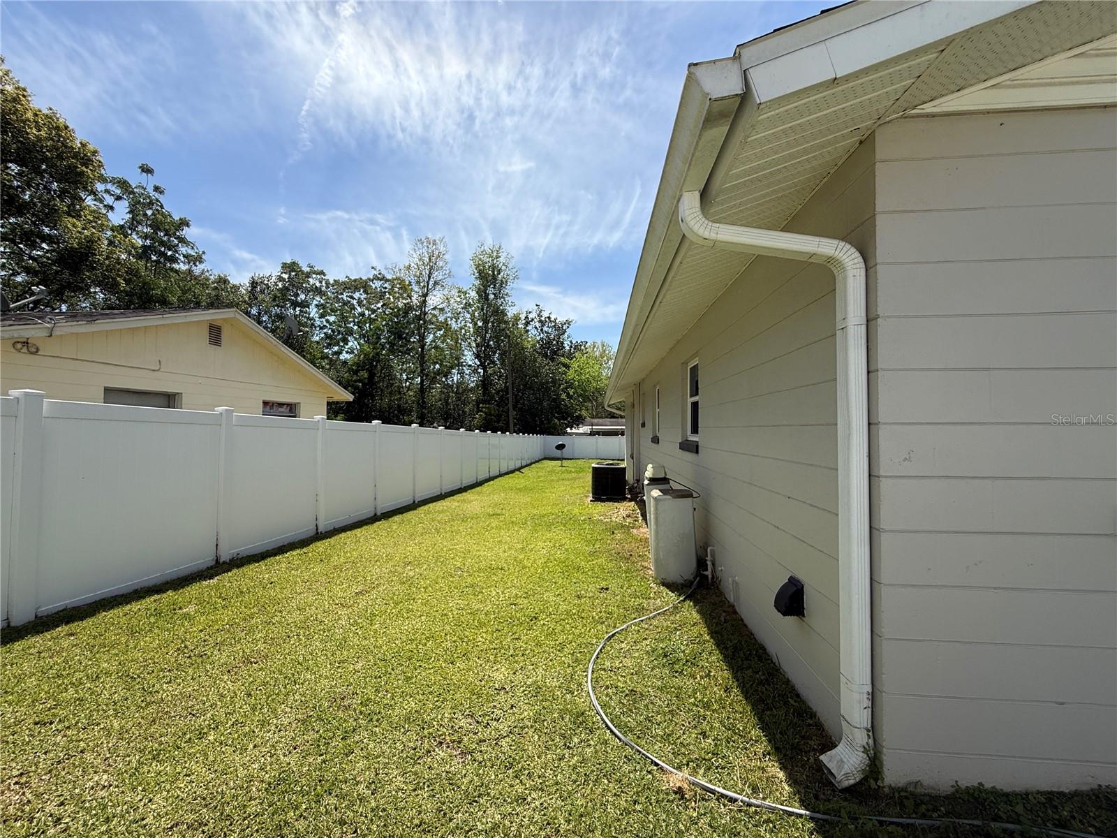17330 BLOCKER STREET, DADE CITY, FL, 33523