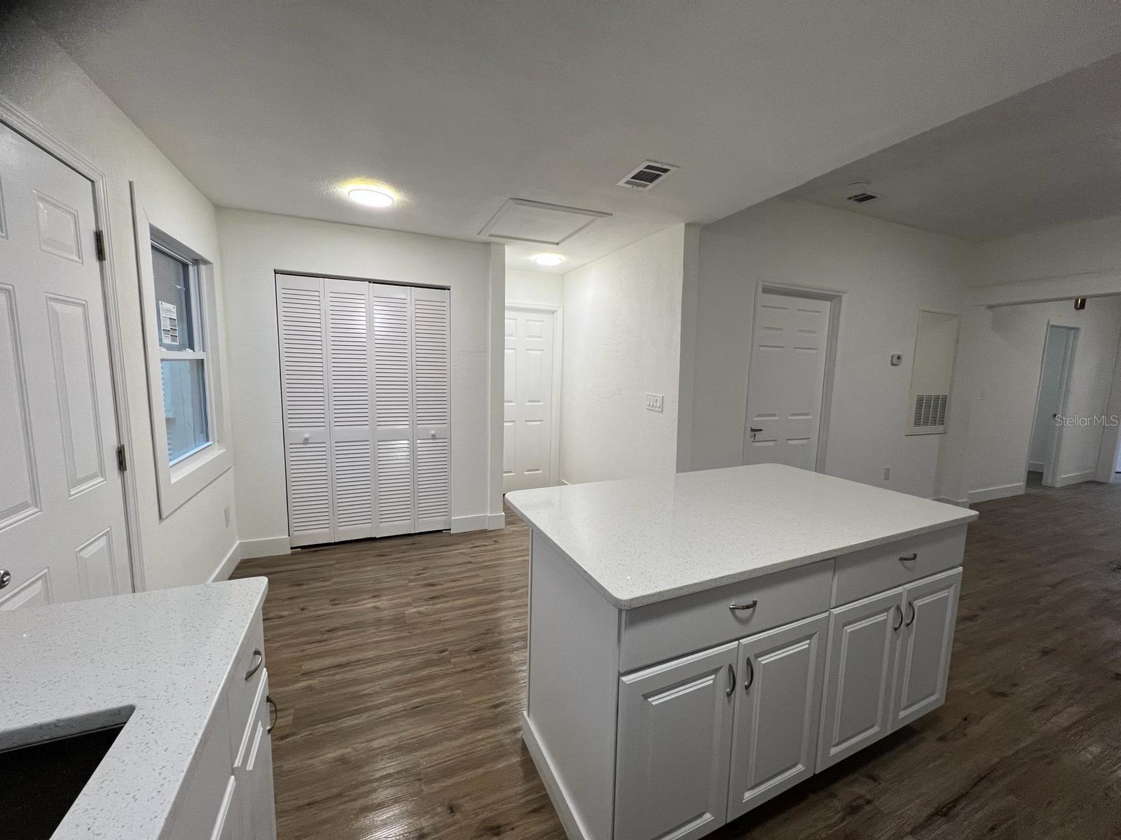 569 LOOMIS AVE, DAYTONA BEACH, FL, 32114