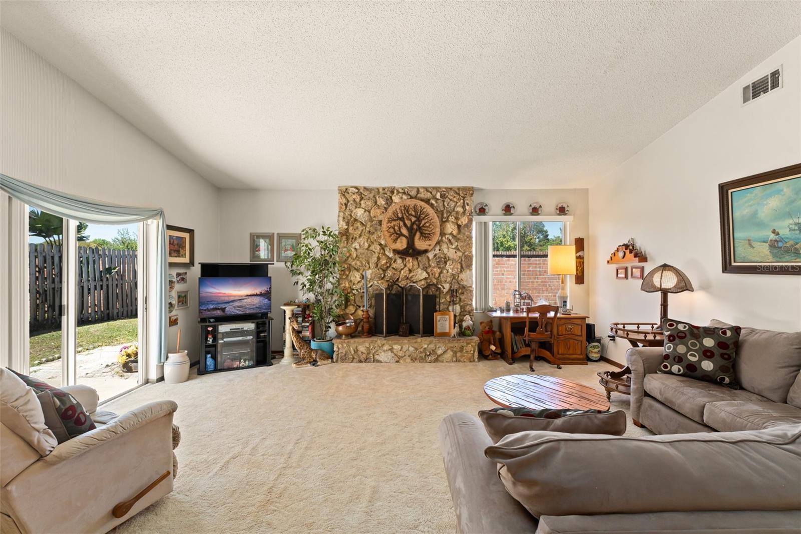 335 KANTOR BLVD, CASSELBERRY, FL, 32707