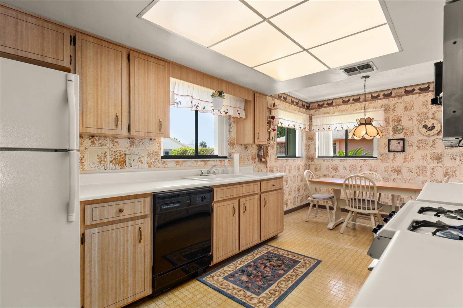 335 KANTOR BLVD, CASSELBERRY, FL, 32707