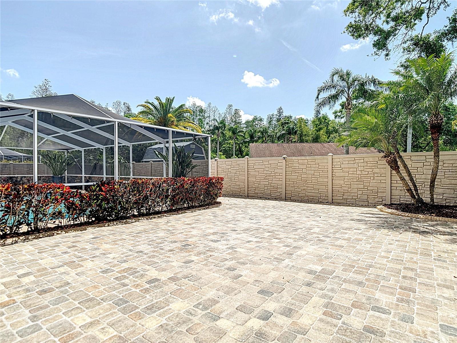 6716 FRONTIER LN, TAMPA, FL, 33625