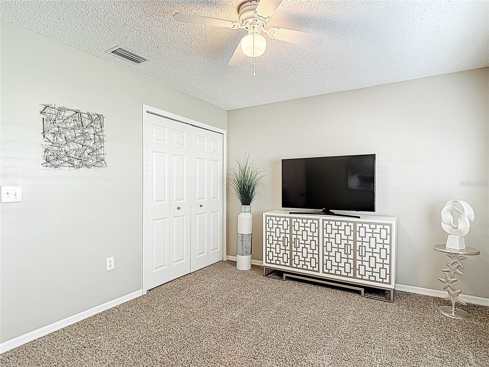 6716 FRONTIER LN, TAMPA, FL, 33625