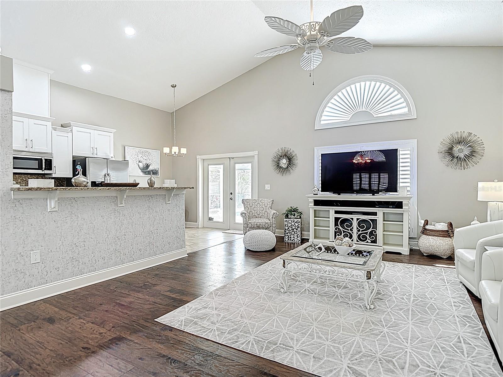 6716 FRONTIER LN, TAMPA, FL, 33625