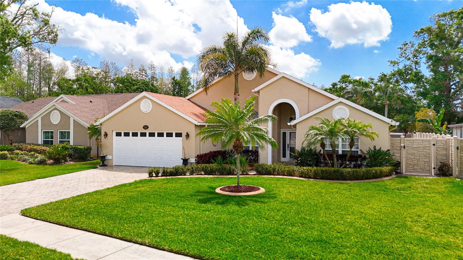 6716 FRONTIER LN, TAMPA, FL, 33625