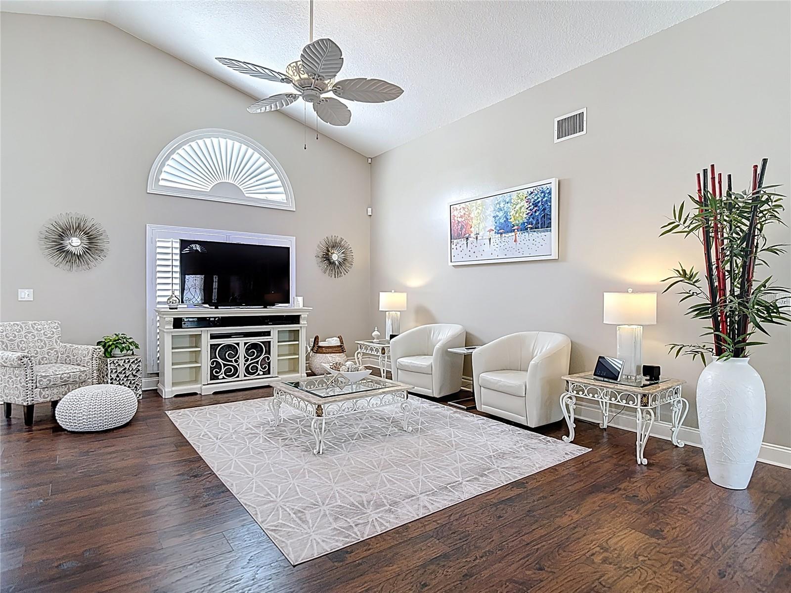 6716 FRONTIER LN, TAMPA, FL, 33625