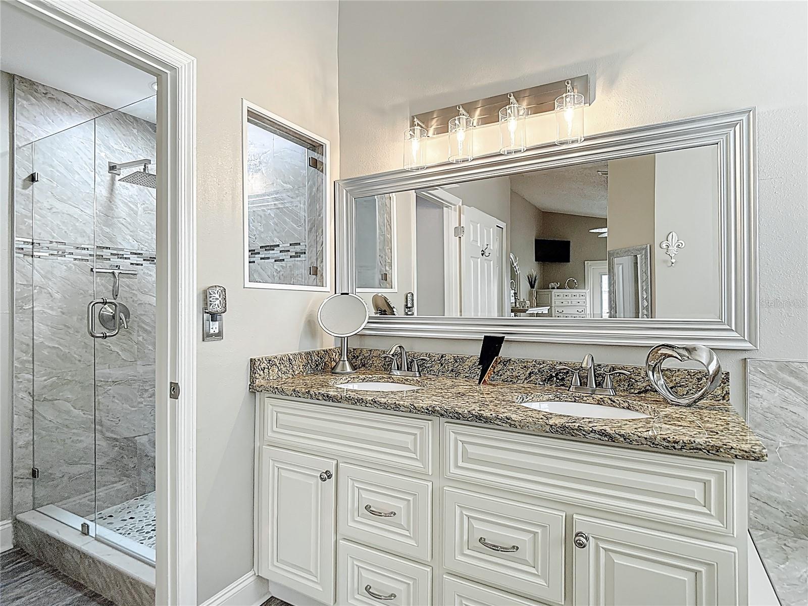 6716 FRONTIER LN, TAMPA, FL, 33625