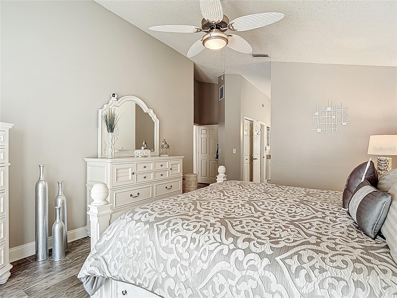 6716 FRONTIER LN, TAMPA, FL, 33625