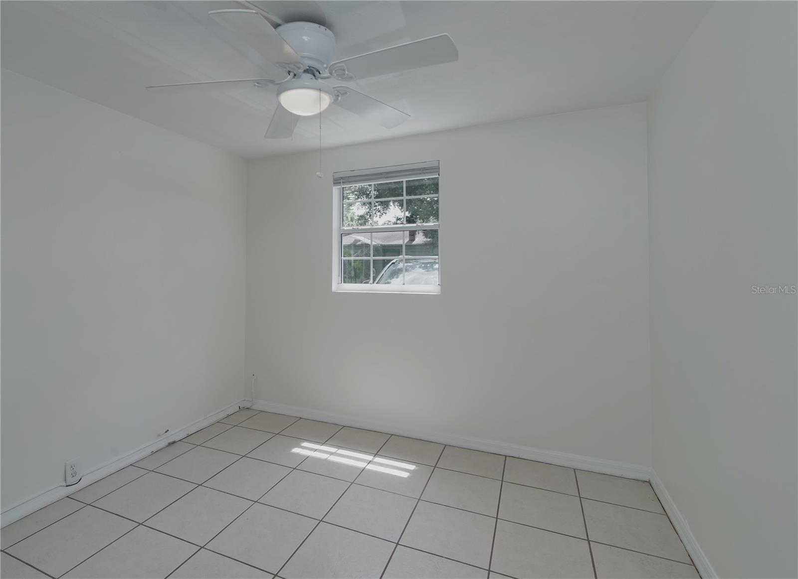 833 12TH AVE N #A, ST PETERSBURG, FL, 33701