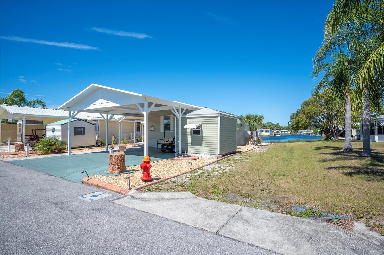 38 QUEEN OF WATERS ST, LAKE WALES, FL, 33898